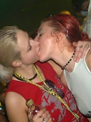 girls kissing megamix 62