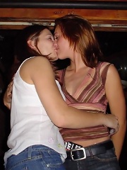 girls kissing megamix update 8