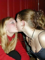 girls kissing megamix 99